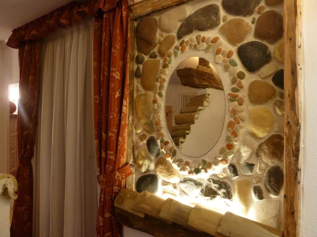 Hotel Ancora Castello-Molina di Fiemme Camera foto